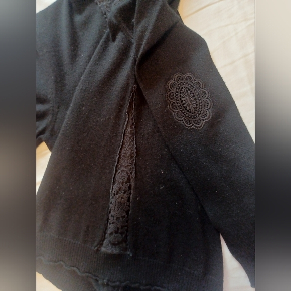 Comme des garçons wool turtleneck sweater S black lace inlets heart embroidery - Picture 7 of 8